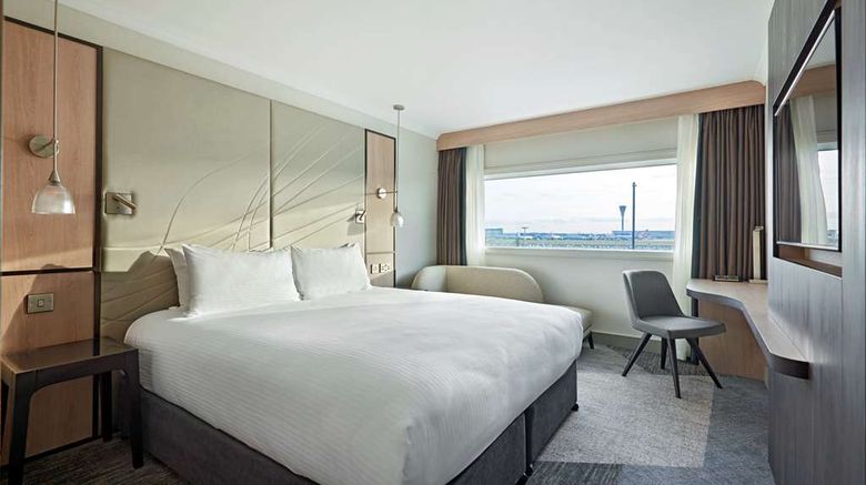 <b>Hyatt Place London Heathrow Airport Room</b>. Images powered by <a href="https://iceportal.shijigroup.com/" title="IcePortal" target="_blank">IcePortal</a>.