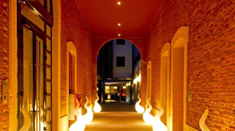 <b>Privilege Appart-Hotel Clement Ader Exterior</b>. Images powered by <a href="https://iceportal.shijigroup.com/" title="IcePortal" target="_blank">IcePortal</a>.