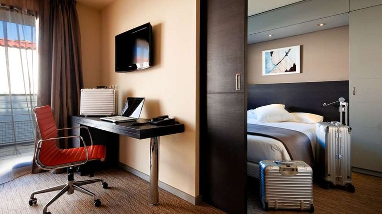 <b>Privilege Appart-Hotel Clement Ader Room</b>. Images powered by <a href="https://iceportal.shijigroup.com/" title="IcePortal" target="_blank">IcePortal</a>.