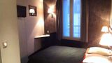 Cafe Hotel de L'Avenir Room