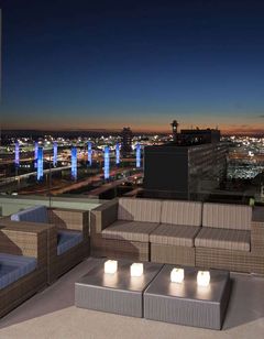 H Hotel Los Angeles, Curio Collection