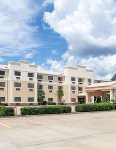 Baymont Inn & Suites McComb