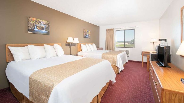 <b>Travelodge by Wyndham Spearfish Room</b>. Images powered by <a href="https://iceportal.shijigroup.com/" title="IcePortal" target="_blank">IcePortal</a>.
