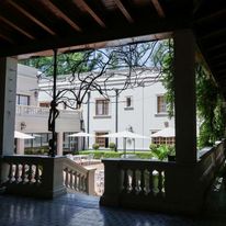 Howard Johnson Escobar Hotel