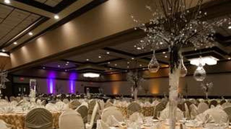 <b>Edmonton Inn & Conference Centre Ballroom</b>. Images powered by <a href="https://iceportal.shijigroup.com/" title="IcePortal" target="_blank">IcePortal</a>.