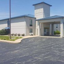 Baymont Inn & Suites West Plains