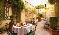 Le Clos Medicis