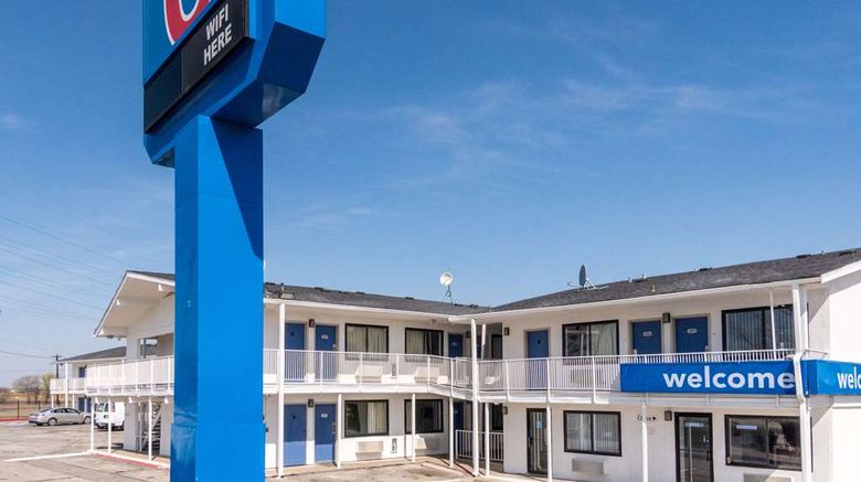 <b>Motel 6 Fort Worth North Exterior</b>. Images powered by <a href="https://iceportal.shijigroup.com/" title="IcePortal" target="_blank">IcePortal</a>.