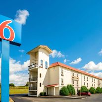 Motel 6 Hazelwood