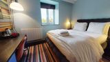 <b>Village Hotel Manchester Cheadle Room</b>. Images powered by <a href="https://iceportal.shijigroup.com/" title="IcePortal" target="_blank">IcePortal</a>.