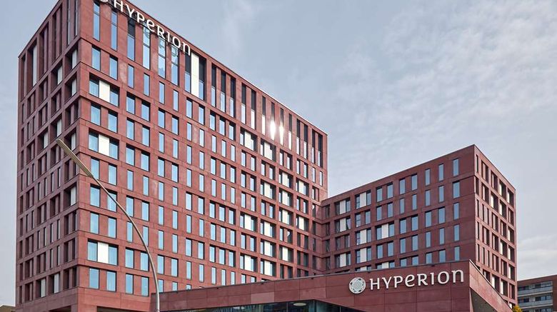 <b>Hyperion Hotel Hamburg Exterior</b>. Images powered by <a href="https://iceportal.shijigroup.com/" title="IcePortal" target="_blank">IcePortal</a>.