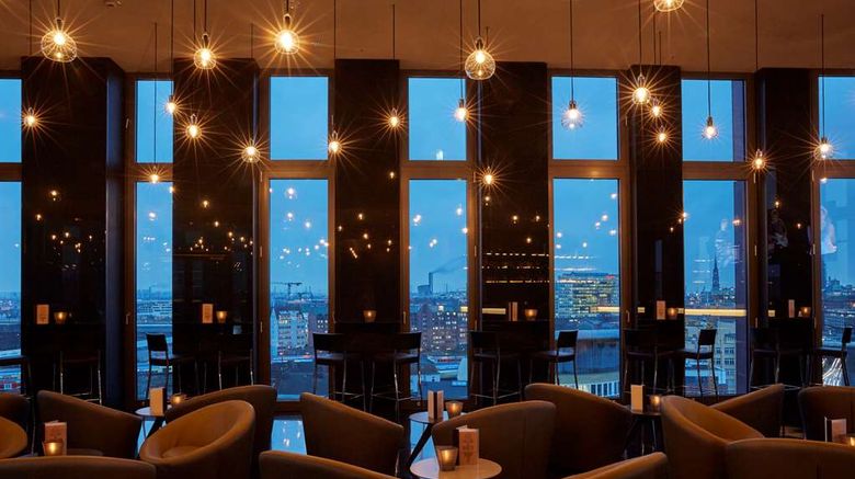 <b>Hyperion Hotel Hamburg Restaurant</b>. Images powered by <a href="https://iceportal.shijigroup.com/" title="IcePortal" target="_blank">IcePortal</a>.