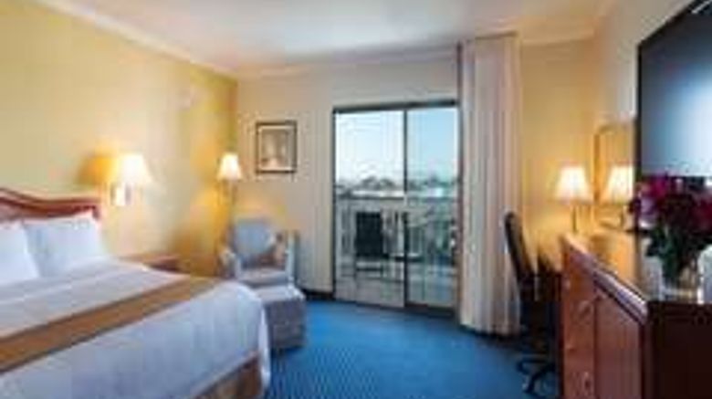 <b>The Marina Inn on San Francisco Bay Suite</b>. Images powered by <a href="https://iceportal.shijigroup.com/" title="IcePortal" target="_blank">IcePortal</a>.