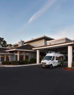 The Marina Inn on San Francisco Bay