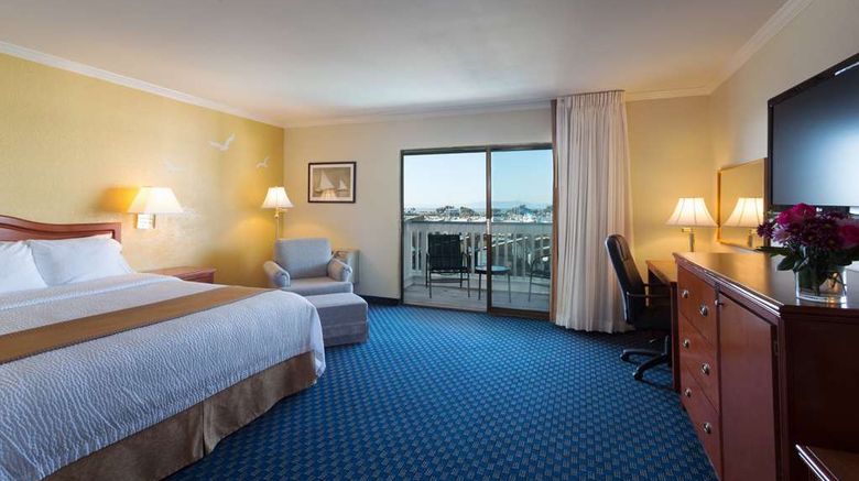 <b>The Marina Inn on San Francisco Bay Suite</b>. Images powered by <a href="https://iceportal.shijigroup.com/" title="IcePortal" target="_blank">IcePortal</a>.
