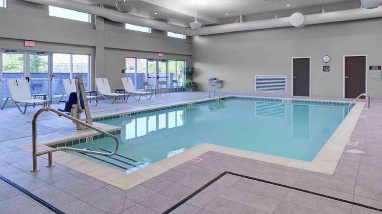 <b>Homewood Suites Lansing/Eastwood Pool</b>. Images powered by <a href="https://iceportal.shijigroup.com/" title="IcePortal" target="_blank">IcePortal</a>.