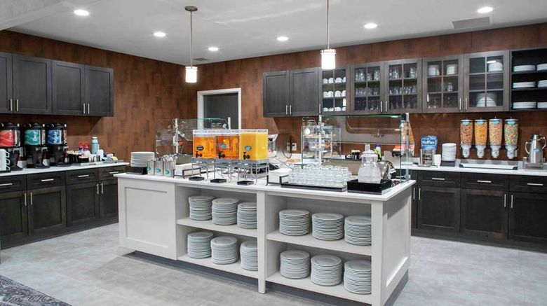 <b>Homewood Suites Lansing/Eastwood Restaurant</b>. Images powered by <a href="https://iceportal.shijigroup.com/" title="IcePortal" target="_blank">IcePortal</a>.
