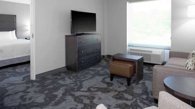 <b>Homewood Suites Lansing/Eastwood Room</b>. Images powered by <a href="https://iceportal.shijigroup.com/" title="IcePortal" target="_blank">IcePortal</a>.
