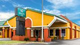 Quality Inn Exterior