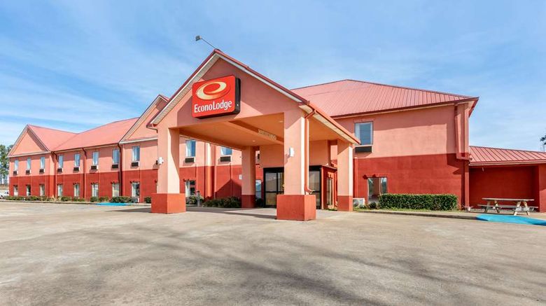 Econo Lodge Eutaw Exterior. Images powered by <a href="https://iceportal.shijigroup.com" target="_blank" rel="noopener">Ice Portal</a>.