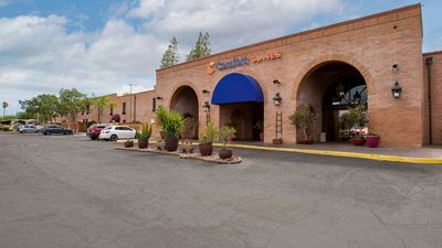 Comfort Suites at Sabino Canyon