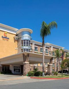 Comfort Suites Ontario Convention Center