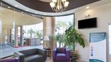 Quality Inn & Suites Huntington Beach Lobby