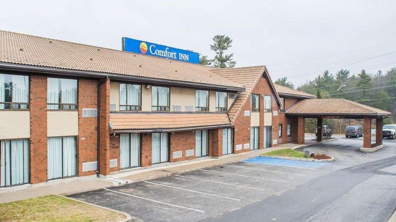 <b>Comfort Inn Parry Sound Exterior</b>. Images powered by <a href="https://iceportal.shijigroup.com/" title="IcePortal" target="_blank">IcePortal</a>.