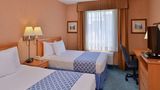 Econo Lodge Inn & Suites University Room