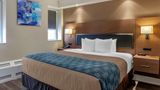 Econo Lodge Inn & Suites Room