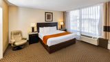 <b>Comfort Inns & Suites Room</b>. Images powered by <a href="https://iceportal.shijigroup.com/" title="IcePortal" target="_blank">IcePortal</a>.