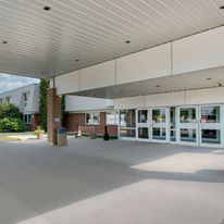 Clarion Hotel & Suites
