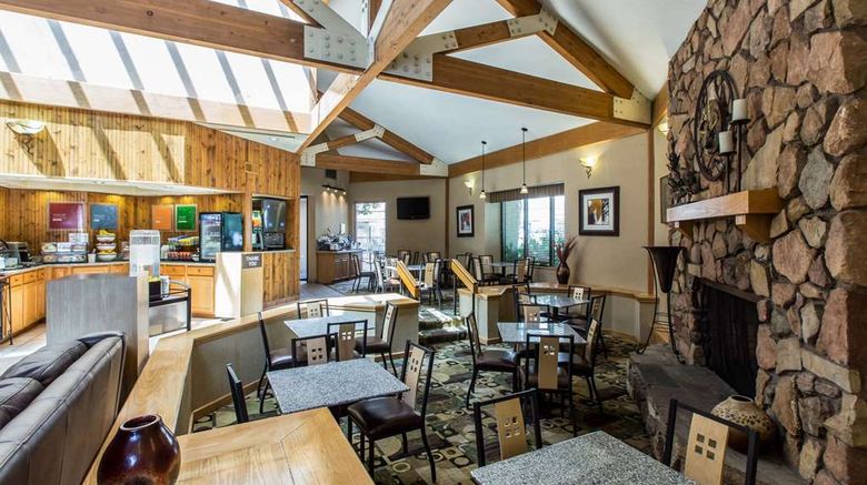 <b>Comfort Inn Restaurant</b>. Images powered by <a href="https://iceportal.shijigroup.com/" title="IcePortal" target="_blank">IcePortal</a>.