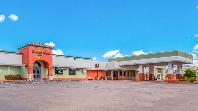 <b>Clarion Inn Grand Junction Exterior</b>. Images powered by <a href="https://iceportal.shijigroup.com/" title="IcePortal" target="_blank">IcePortal</a>.