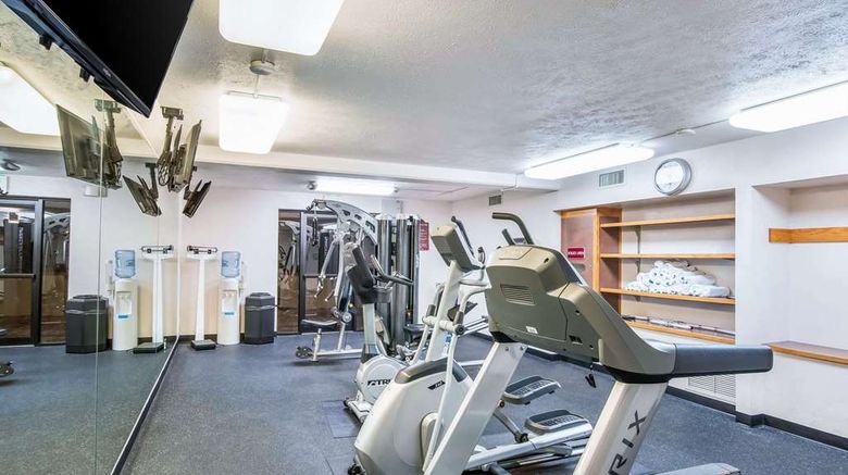 <b>Clarion Inn Grand Junction Health</b>. Images powered by <a href="https://iceportal.shijigroup.com/" title="IcePortal" target="_blank">IcePortal</a>.