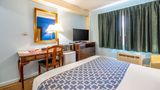 <b>Econo Lodge Inn & Suites Room</b>. Images powered by <a href="https://iceportal.shijigroup.com/" title="IcePortal" target="_blank">IcePortal</a>.