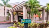 Quality Suites Fort Myers I-75 Exterior