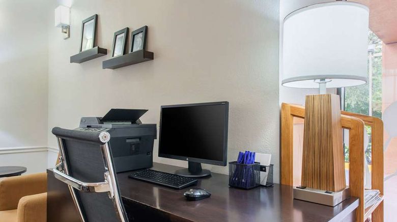 <b>Sleep Inn Other</b>. Images powered by <a href="https://iceportal.shijigroup.com/" title="IcePortal" target="_blank">IcePortal</a>.
