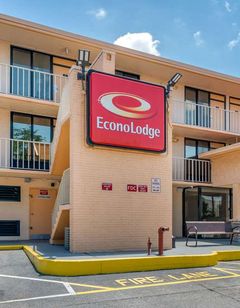 Econo Lodge Intl Drive at Universal