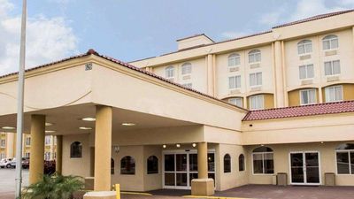 Quality Inn & Suites Winter Park Village