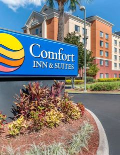 Comfort Inn/Stes Universal Conv Ctr
