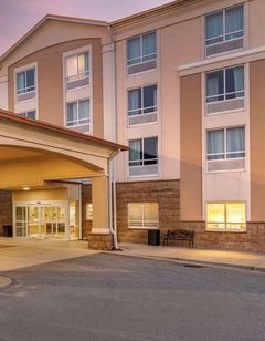 Comfort Inn & Suites