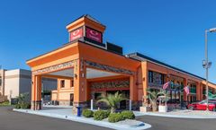 Econo Lodge Inn & Suites Macon