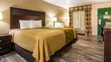 Econo Lodge Inn & Suites Macon Suite