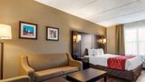Comfort Inn & Suites Six Flags Suite