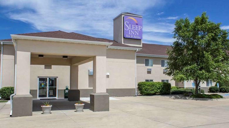 <b>Sleep Inn & Suites Exterior</b>. Images powered by <a href="https://iceportal.shijigroup.com/" title="IcePortal" target="_blank">IcePortal</a>.