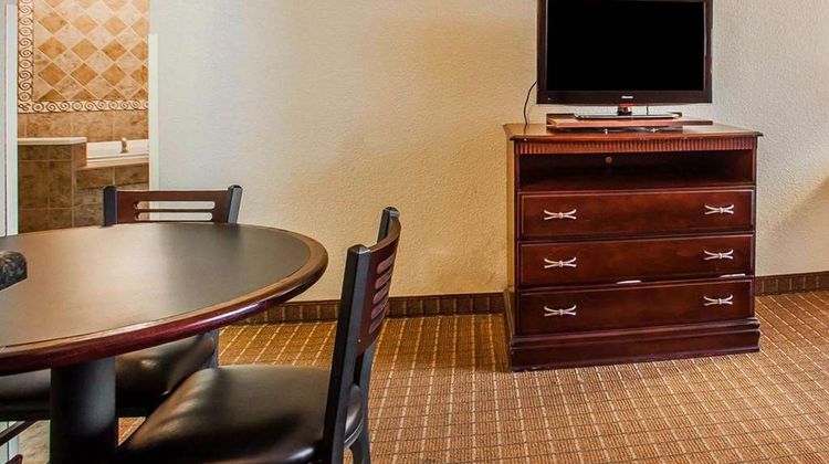 Quality Inn Suite