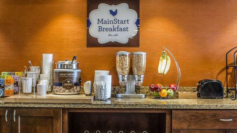 <b>MainStay Suites Coralville Restaurant</b>. Images powered by <a href="https://iceportal.shijigroup.com/" title="IcePortal" target="_blank">IcePortal</a>.
