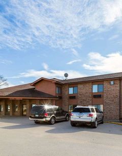 Quality Inn Storm Lake
