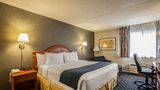 Quality Inn & Suites St Charles Suite